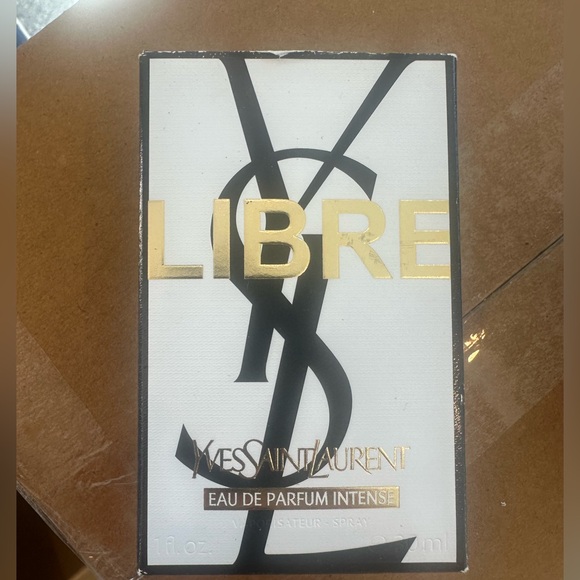 Yves Saint Laurent Libre Eau de Parfume- In Box  1 oz bottle  Make me an… - Picture 2 of 6